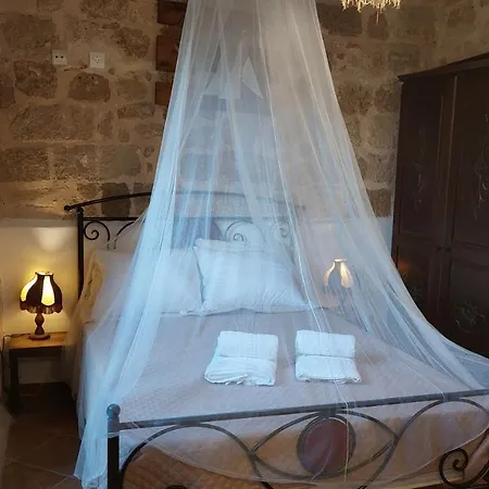 게스트하우스 Saint Michel Boutique Rhodes City