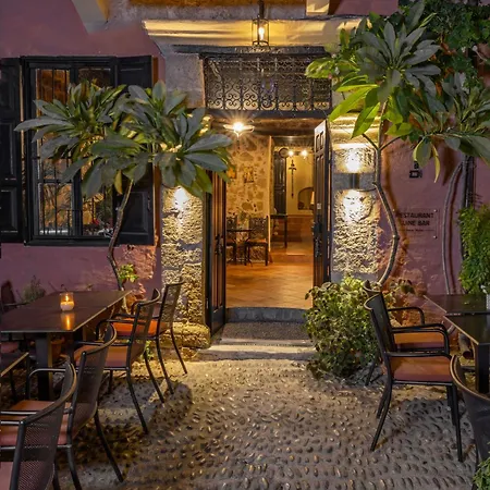 Saint Michel Boutique Konukevi 3*