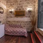 بيت ضيافة Saint Michel Boutique