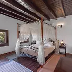 بيت ضيافة Saint Michel Boutique 3*