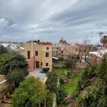 άγιος μιχαήλ Πανσιόν 2*