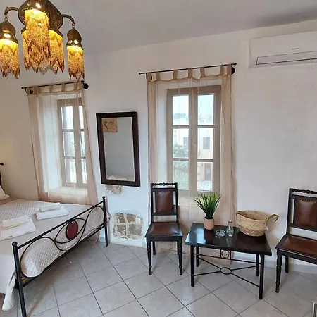 Saint Michel Boutique 2*