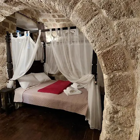 Pensiune Saint Michel Boutique 2*
