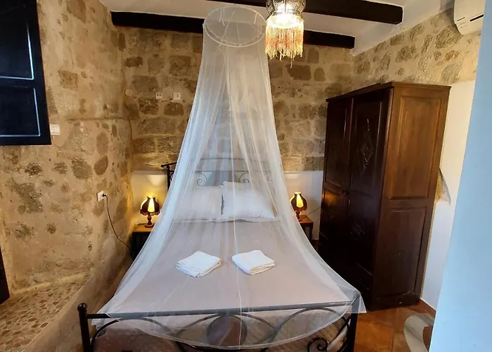 Saint Michel Boutique 3*