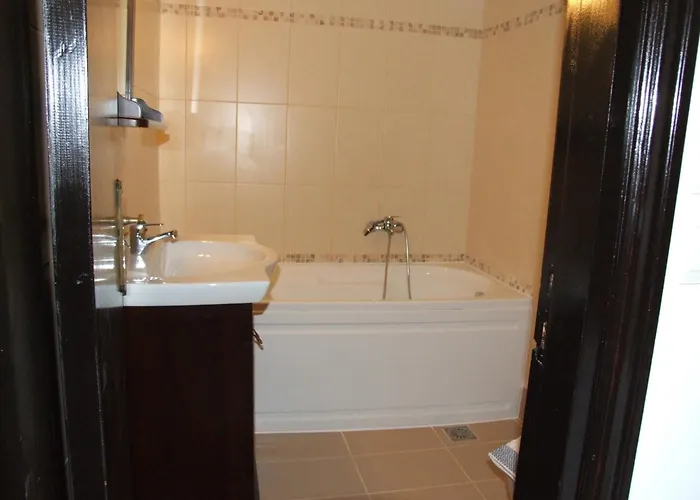 Konukevi Saint Michel Boutique 3*