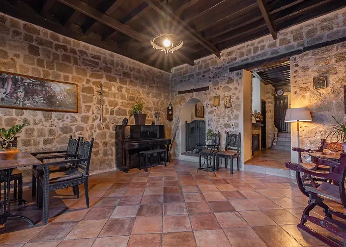 Saint Michel Boutique 3*